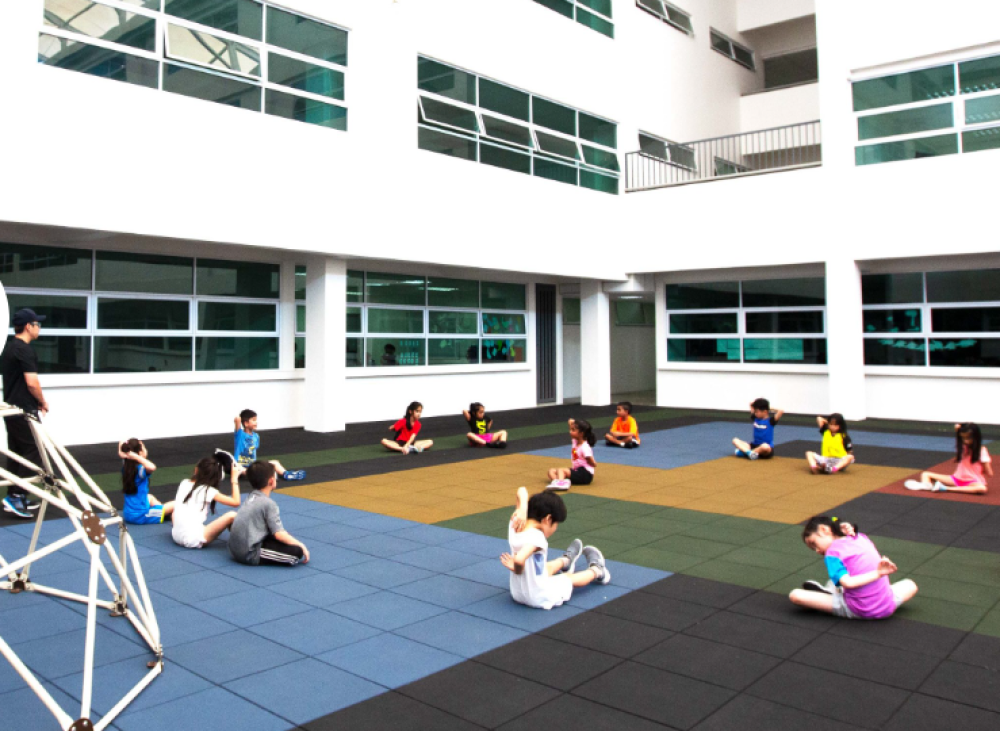 드위애마스국제학교 전경 8